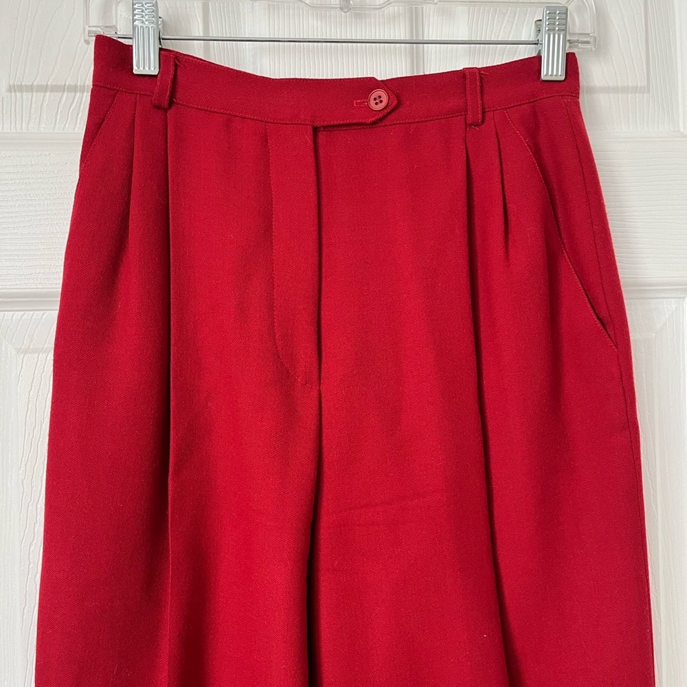 Burberrys  vintage high rise wool pleated red trousers size 4 - Picture 3 of 7